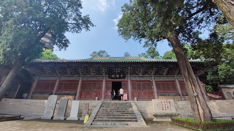 灵岩寺千佛殿